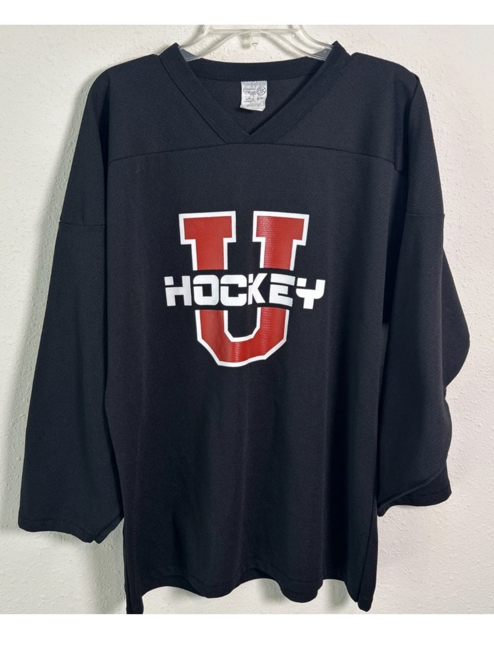 Vintage Athletic Knit Hockey U Long Sleeve Black Hockey Jersey Men’s Size Medium